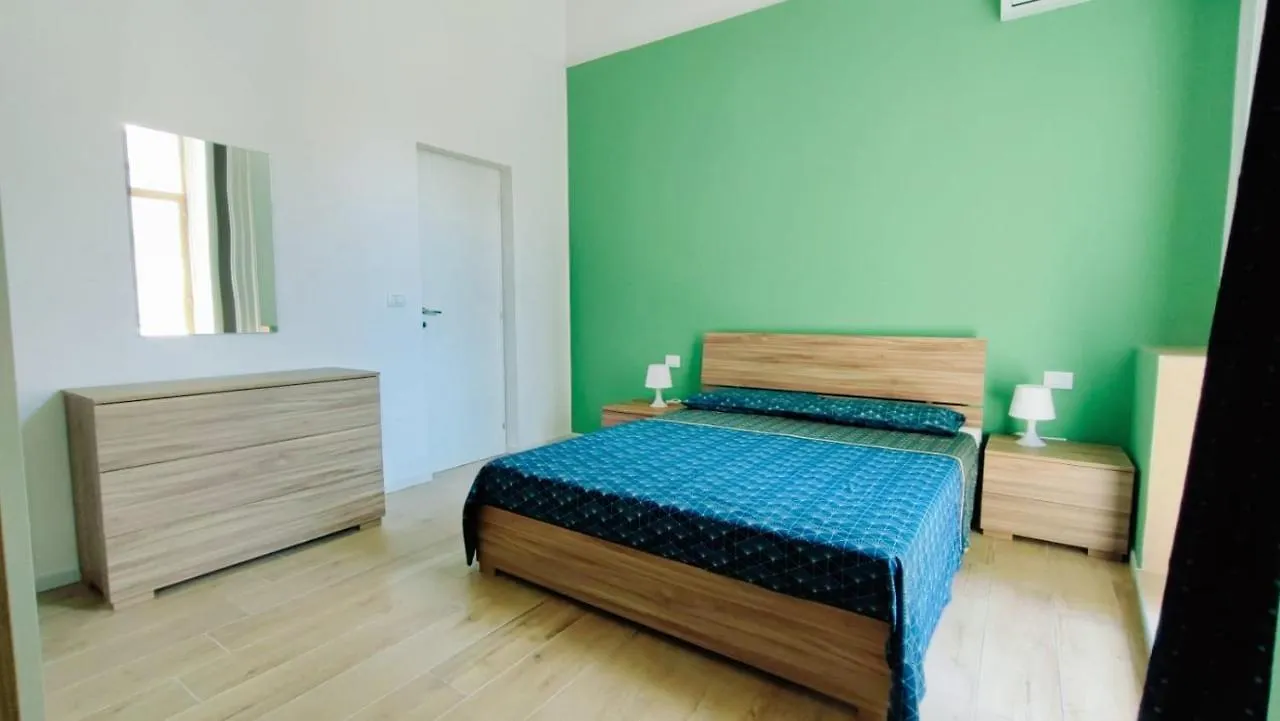 Duhome Apartment In The Heart Of Catania 0*,