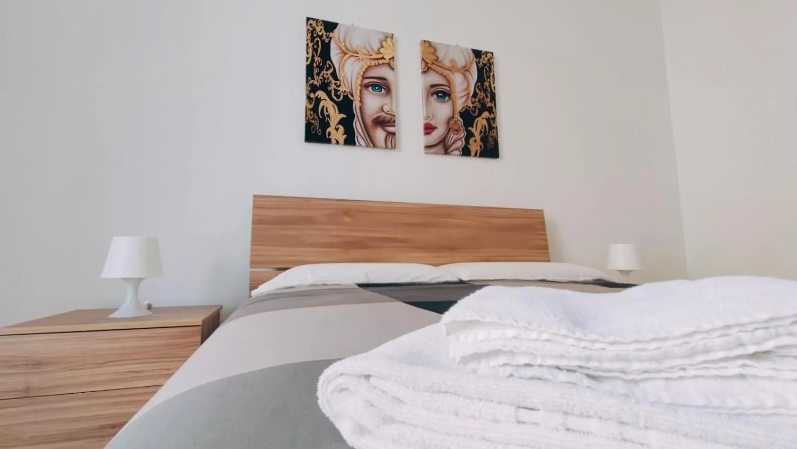 Duhome Apartment In The Heart Of Catania 0*,